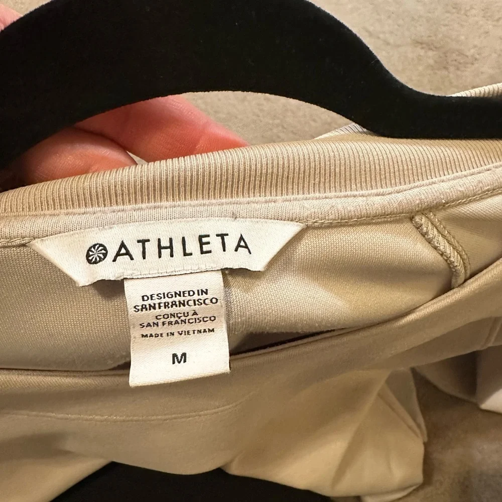 Athleta Cream sweater - Picture 3 of 3